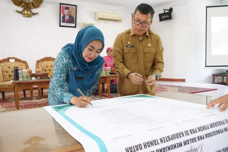 Inovasi TP-PKK Tanah Datar Launching Aplikasi SIAP-PKK