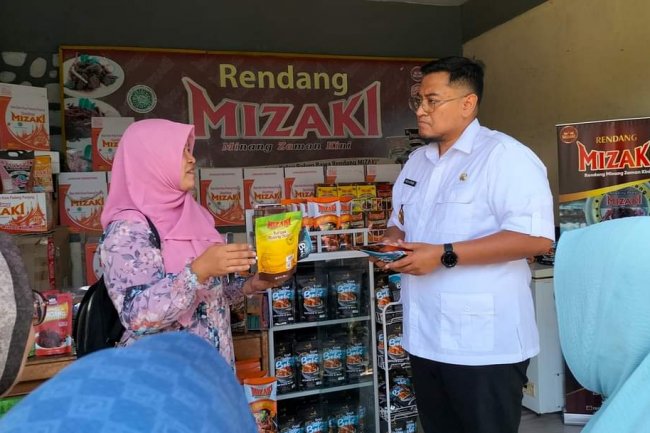  Wabup Tanah Datar Kunjungi UMKM Mizaki UKEMMA di Guguak Malalo Batipuah 