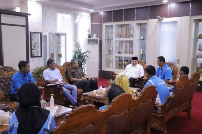 DPD KNPI Kota Solok Menggelar Young Summit ke-8  'Leadership and Enterpreneurship'.