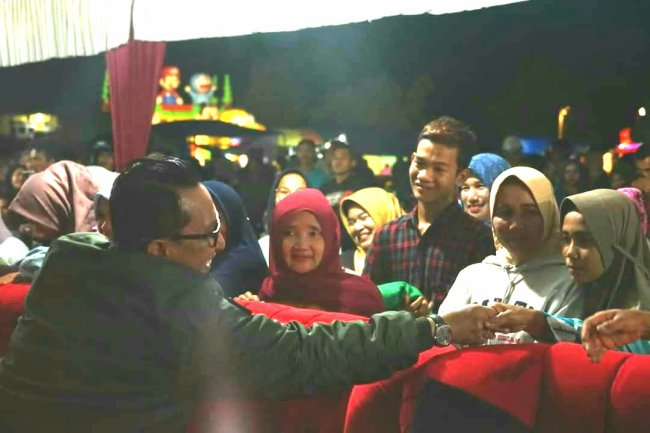 " Kopi Sakarek" Cara Masyarakat Nagari Sumanik Bangun Komunikasi