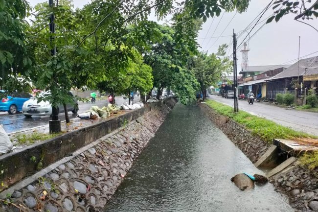 Padang Bagoro.  Banda Jati Dulu dan Sekarang