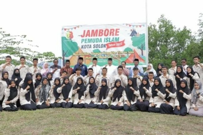 Pemuda Islam Kota Solok Melaksanakan Jambore di Taman Ketitiran 