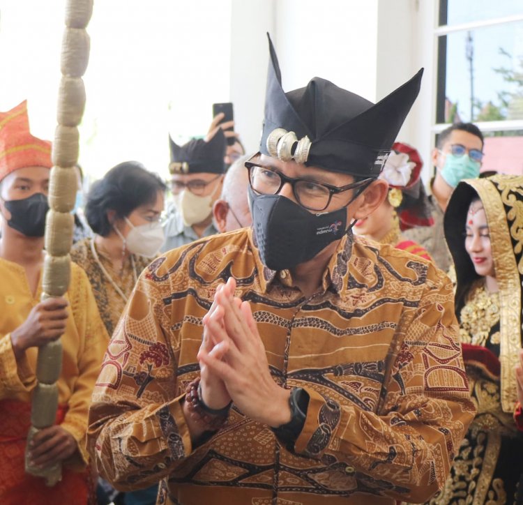 Sandiaga Salahuddin Uno Bakal Bermalam di Nagari Pariangan