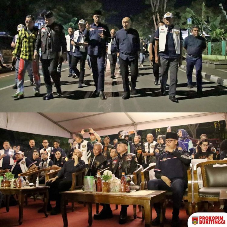 Menteri Koperasi dan UKM Teten Masduki Buka Opening SBW 2022 di Bukittinggi