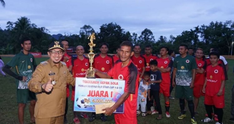 Tundukan SN Indonesia Payakumbuh di Final Miftah FC Bukittinggi Juara Minangkabau Old Star Cup 