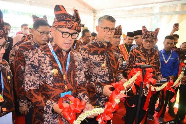 Ketua Dewan Pusat Bima Arya Buka Secara Resmi Indonesia City Expo (ICE) ke-18 APEKSI 2022. Sajikan Produk Unggulan Daerah 