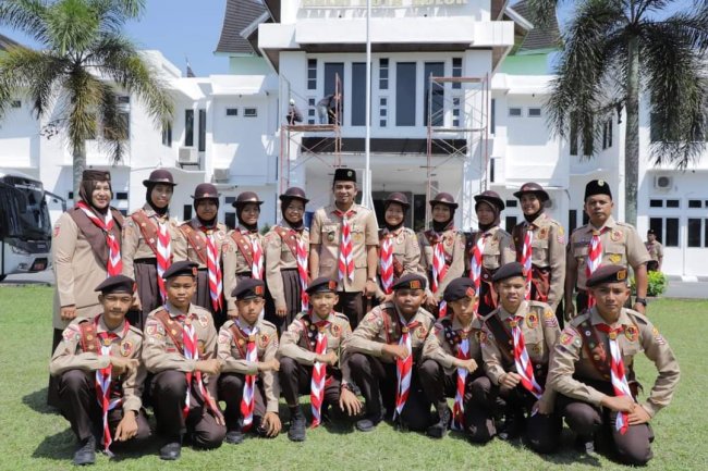 Di Lepas Oleh Wawako Ramadhani Kontingen Jamnas XI Kota Solok Menuju Cibubur