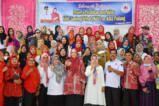 Ny. Genny Hendri Septa Inginkan Kader YJI Kampanyekan Hidup Sehat