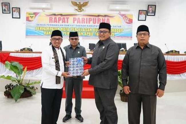 Sampaikan Nota Penjelasan ke DPRD, Eka Putra Katakan Terjadi Peningkatan Target Pendapatan Daerah