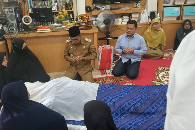 Inilah Sosok Eri Gas, Tokoh Pemberdayaan Masyarakat yang Berpulang ke Rahmatullah