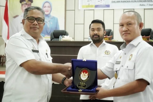 Bersama Wantannas Pemkab Solok Selatan Bahas Peningkatan  Akses Jalan ke Dharmasraya