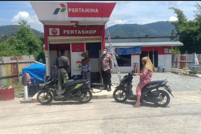 Edukasi Masyarakat Terkait Kenaikan BBM, Polsek Hiliran Gumanti Gelar Patroli Siang