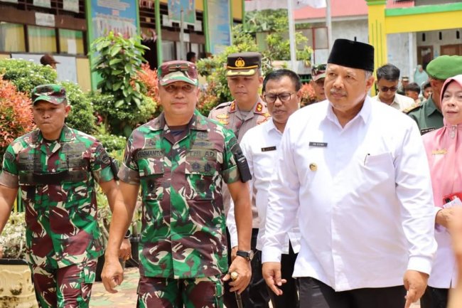  Danrem 032/Wirabraja Kunjungan Kerja di Kota Solok 