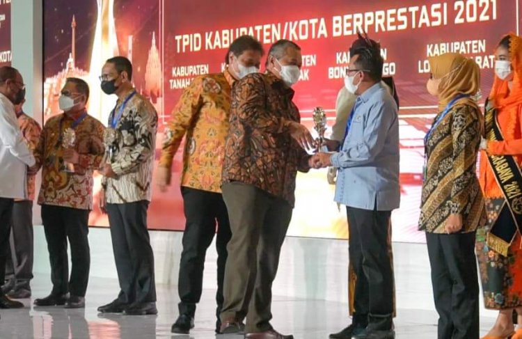 Membanggakan!  Program Inovasi Peduli Babe Tanah Datar Sabet  Penghargaan TPID Award 2022   