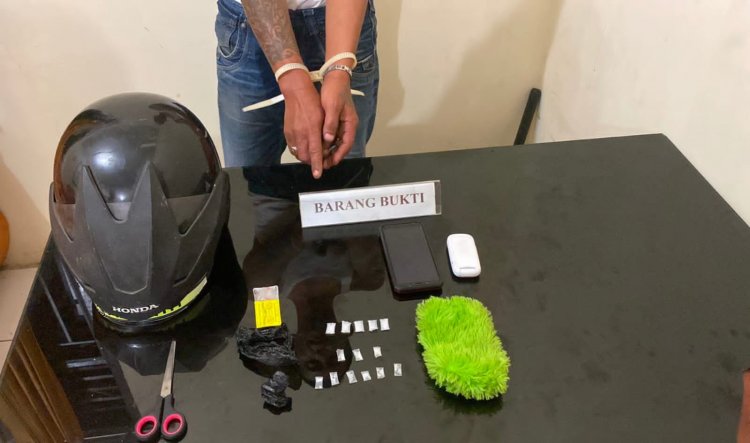 Meski Sembunyikan di Helm,  Pria Diduga Pengedar Sabu Diamankan di Maninjau