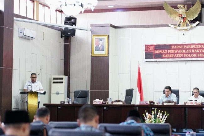Nota Keuangan RAPBD 2023 Kabupaten Solok Selatan Disampaikan ke Dewan