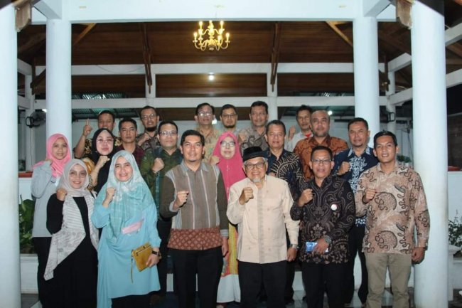  Tim Penilai Lomba Desa dan Kelurahan Berprestasi Tingkat Regional Tahun 2022 Verifikasi Desa Kubang Tangah 