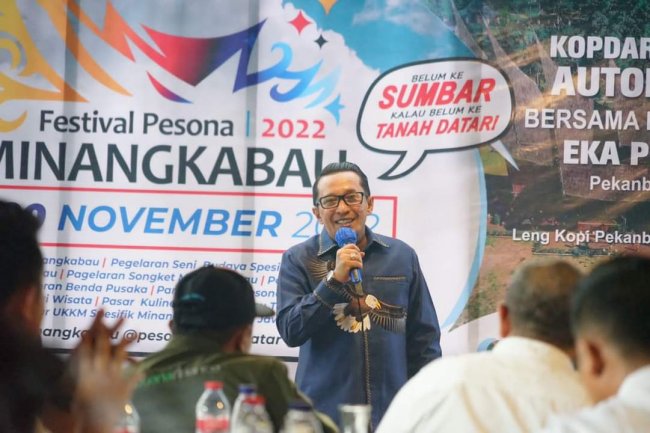 Bupati Eka Putra Narasumber Pertemuan Kopdargab Lintas Komunitas Riau