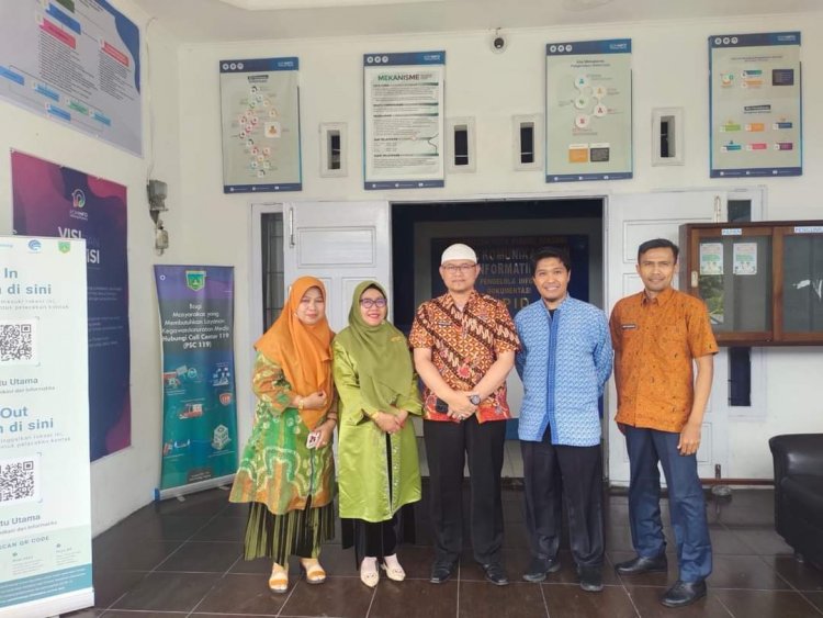Bulan Bahasa dan Sastra MGMP Bahasa Indonesia Padang Panjang Gelar Lomba Cipta Cerpen Tingkat SLTP 