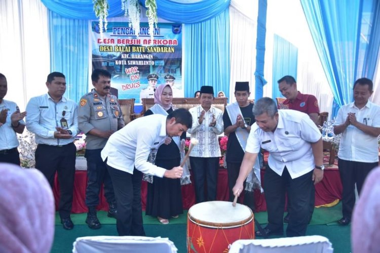 Balai Batu Sandaran, Kecamatan Barangin Desa Bersinar Kota Sawahlunto 