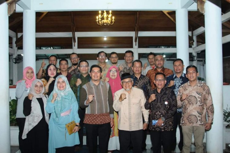  Tim Penilai Lomba Desa dan Kelurahan Berprestasi Tingkat Regional Tahun 2022 Verifikasi Desa Kubang Tangah 