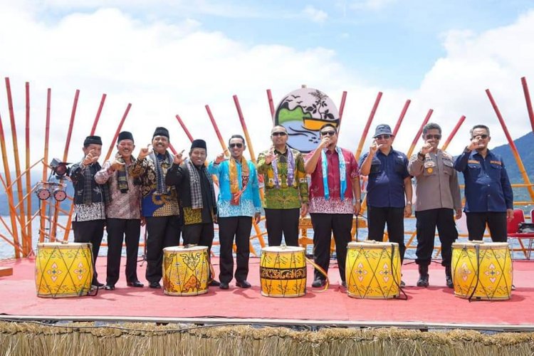 Galundi Singkarak Festival  Wagub Audy Joinaldy : Bupati dan Wakilnya Kompak, Tanah Datar Patut Jadi Contoh 