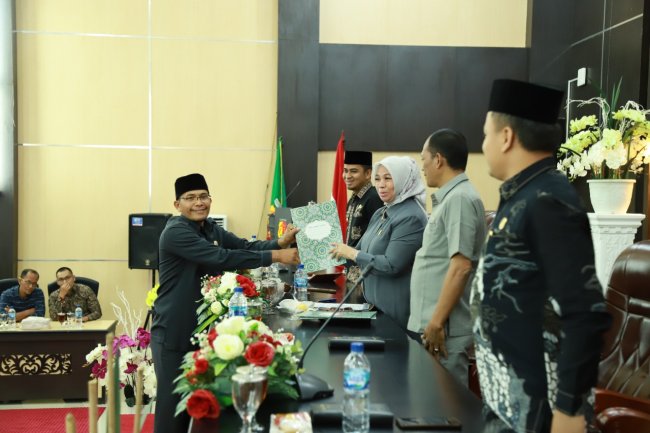 Fraksi Solok Adil Makmur Berikan Pandangan Umum Terhadap Nota Keuangan Kota Solok Tahun Anggaran 2023
