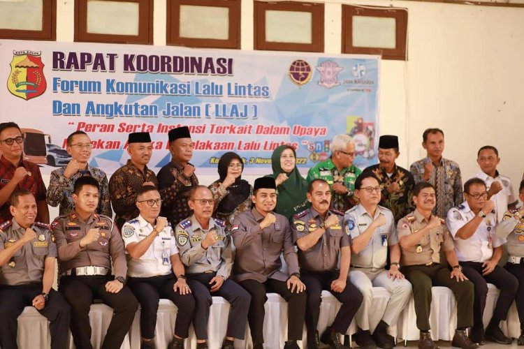 Wawako Ramadhani Hadiri Rakor Forum Lalu Lintas dan Angkutan Jalan ( LLAJ) Kota Solok 