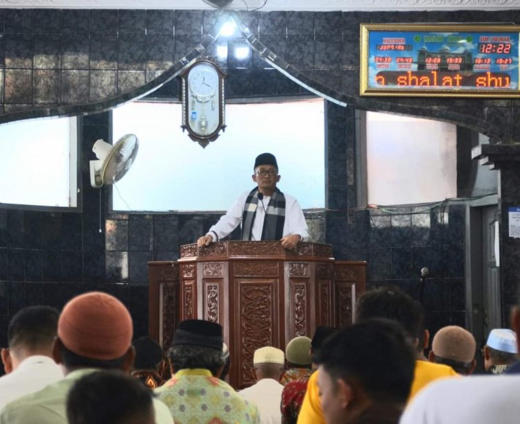 Di Padang Ciptakan Generasi Qurani Wajib Salat Subuh Berjamaah Bagi Murid SMP/MTsN 