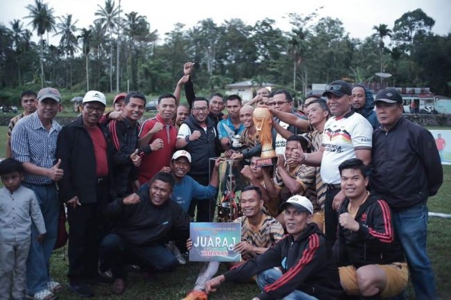 LST 35 + Beringin Sakti FC Tampil Sebgai Juara