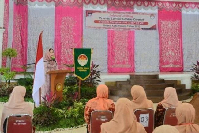 DWP Kota Padang Gelar Lomba Cerdas Cermat HUT DWP ke-23