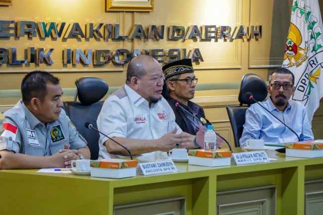 Barisan Pejuang Konstitusi Dukung Kembali Ke UUD 1945 Naskah Asli 