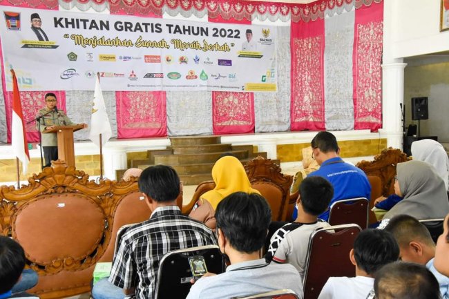 Baznas Kota Padang Selenggarakan Khitan Massal