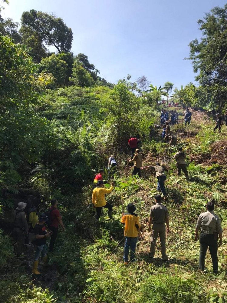Pemko Padang Lewat TMMD Buka Jalan Lingkar Baru Bungtekab - Luki