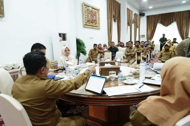 Bupati Eka Putra Terima Masukan Dari  Sekretaris Nagari Se Tanah Datar 