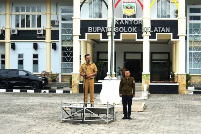 Bupati Khairunas Minta ASN Bekerja Ikhlas dan Disiplin 