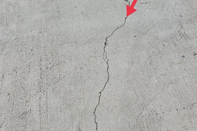 Hitungan Bulan Jalan Jirek Rabah Nagari Sungai Nanam Sudah Retak 