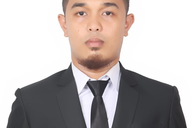 Meneropong dengan Data