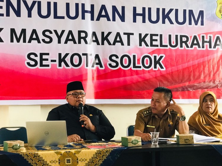 Anggota DPRD Kota Solok Wazadly Sosialisasikan Perda Ketentraman dan Ketertiban Umum