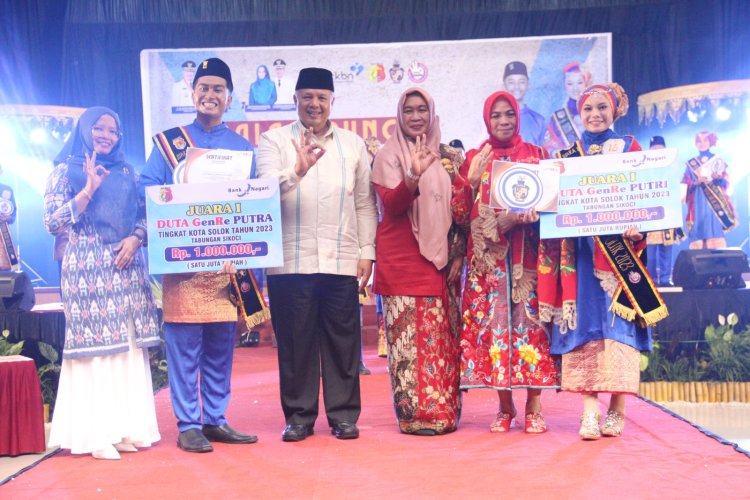 Imam Wahyudi dan Michelin Aszani Terpilih Menjadi Duta GenRe  Kota Solok, Kedua DPRD: Diharap Bisa Sosialisasikan Generasi Berencana