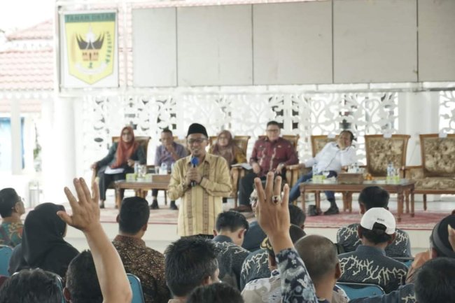 Bupati Eka Putra Minta Kepala Jorong Sampaikan Progul Tanah Datar 