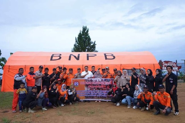 Satgas dan Relawan Bencana Tanah Datar Ikuti Pembekalan 