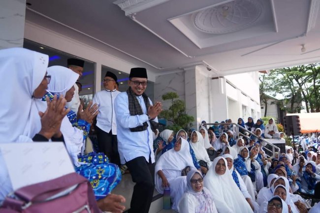 35 Ribu Jemaah BKMT Hadiri Wisata Dakwah Di Pagaruyung 