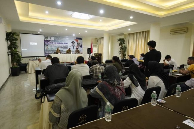  DPMPTSP Padang Panjang Gelar Sosialisasi dan Bimtek Bagi Pelaku Usaha