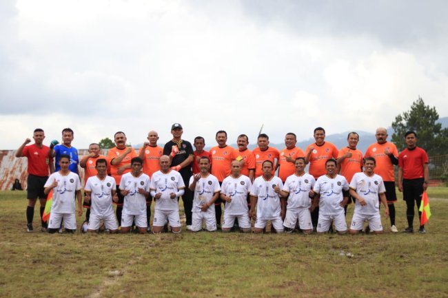 Perang Bintang Di Kota Dingin