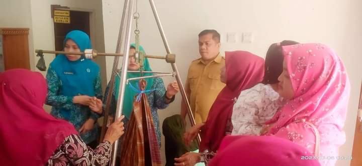 Kecamatan IX Koto Sungai Lasi Laksanakan Vaksin Polio bagi Balita