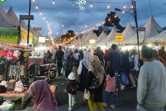 Paskul Padang Panjang Tujuan Wisatawan Dalam Menikmati Kuliner 