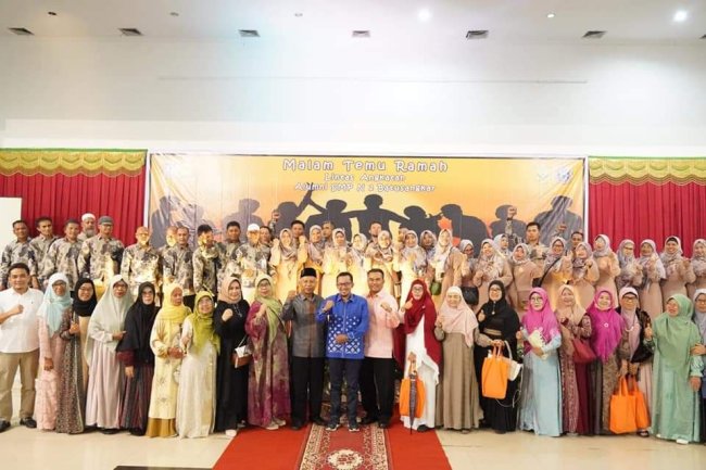Bupati Eka Putra Hadiri Temu Ramah Alumni SMPN 2 Batusangkar