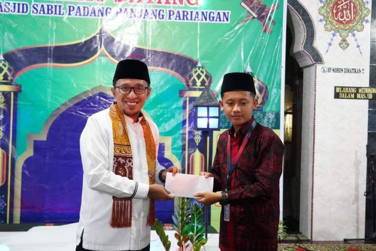 Bupati Eka Putra Bangga Terhadap Remaja Mesjid Sabil 