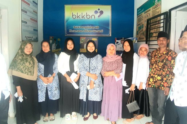 Balai Penyuluh KB Kecamatan Hiliran Gumanti Bekali Catin Tentang Stunting 
